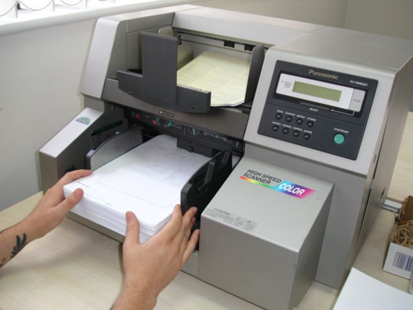 Know How A Document Scanning Service Can Benefit Your Business