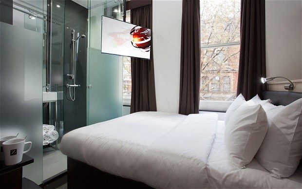 A Luxurious Stay In London