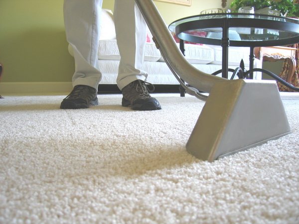 10 Things To Check Before Hiring A Carpet Cleaning Company