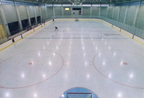 Why Should You Use Synthetic Ice Rinks?