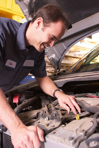 Learn How To Repair Your Car : Top 10 Youtube Tutorials