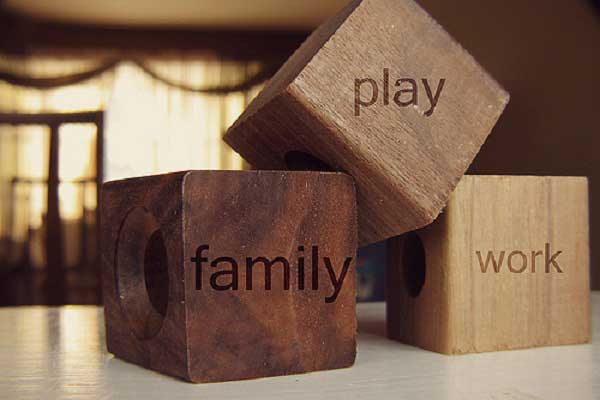 How To Balance Work & Family Life Like A Pro