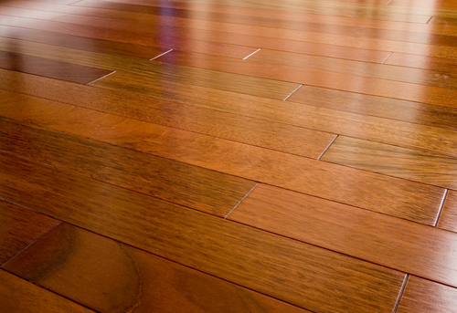 Lay It Out: Why You Should Choose Hardwood Over Carpet