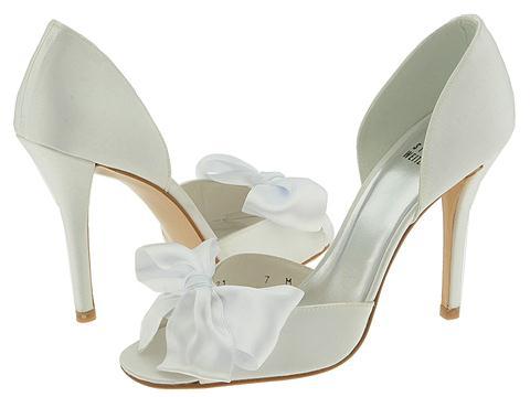 Belle Of The Ball – Finding The Perfect Bridal Shoes