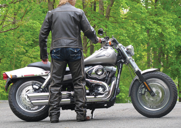 Features Of Dependable Motorcycle Apparel