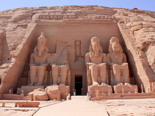 Travel Guide To Egypt – Enticing Places That You Must See
