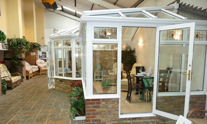  What Are The Advantages Of Double Glazed Windows And How Do They Work?