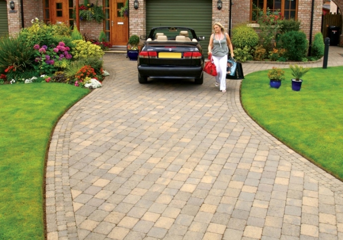 Various Purpose Served By Driveways Specialists In UK