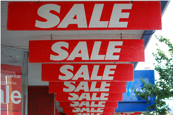 Why You Should Invest In Great Retail Signage