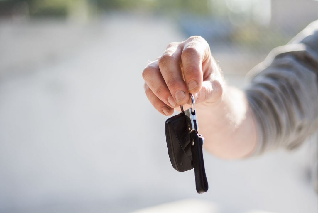 4 Helpful Tips First Time Buyers Should Know before Buying Their First Car