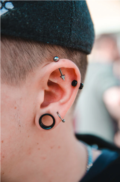 4 Services to Make Your Piercing Studio Stand Out from the Crowd