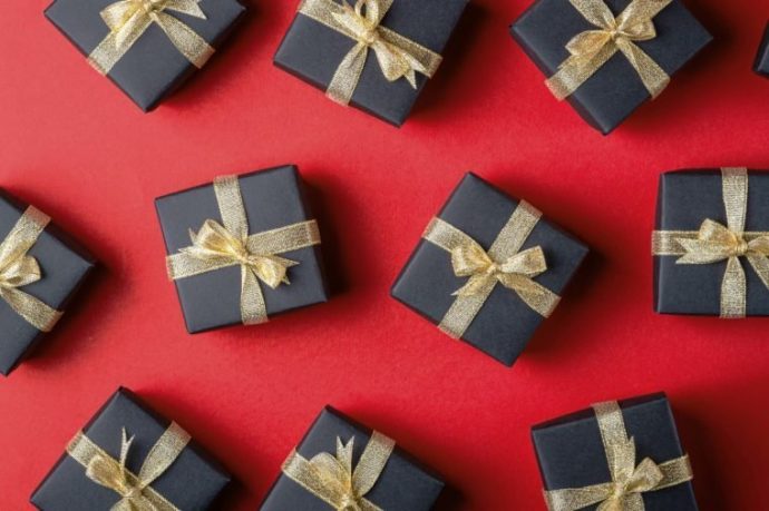 5 Creative Monogram Gifts For The Holidays