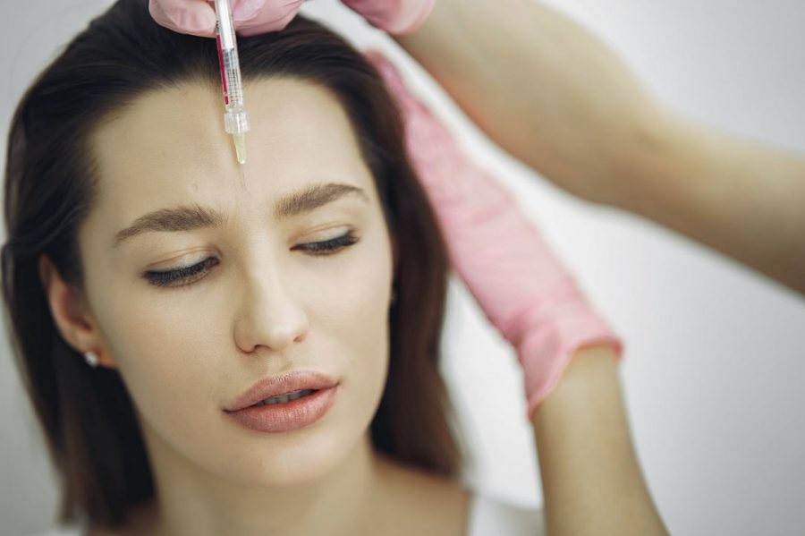 Why Botox Injections Should Be Part Of Your Regular Beauty Routine